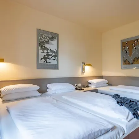 Hotel Baden-Baden מלון
