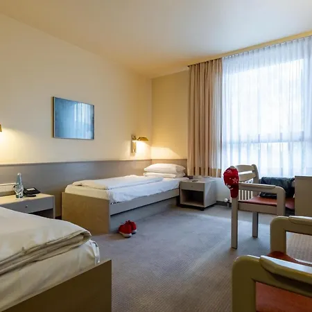 Hotel Baden-Baden Отель 3*