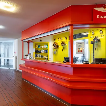 Отель Hotel Baden-Baden Баден-Баден