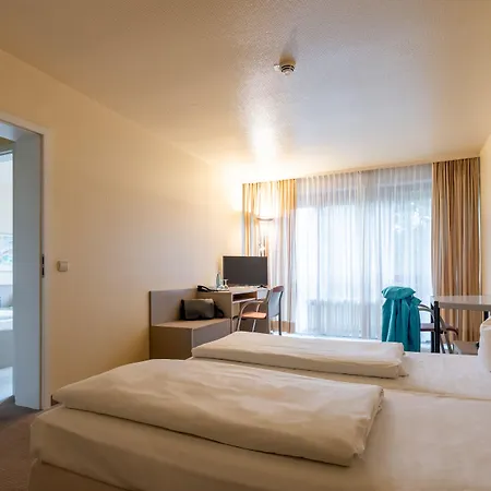 Hotel Baden-Baden Отель 3*