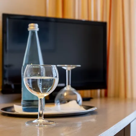 Hotel Baden-Baden 3* Баден-Баден