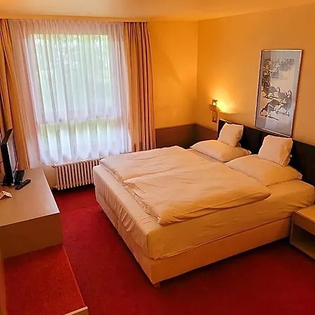 Hotel Baden-Baden 3*