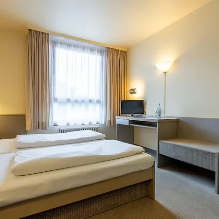 Hotel Baden-Baden Отель 3*